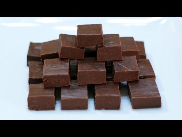 How to Make Fudge | Easy Amazing Homemade Fudge Recipe (Only 3 Ingredients)