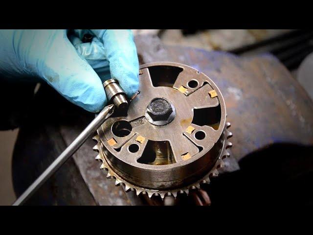 Inside a Toyota VVT-i Camshaft Gear!