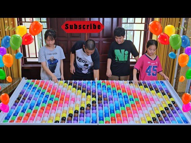 Challenging yet relaxing ball stacking game  level 10