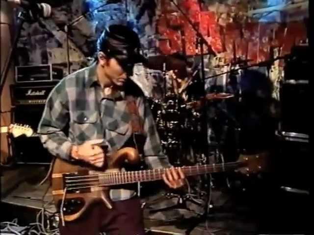 Primus - The toys go winding down & Mr. Knowitall (1991 VPRO radio)