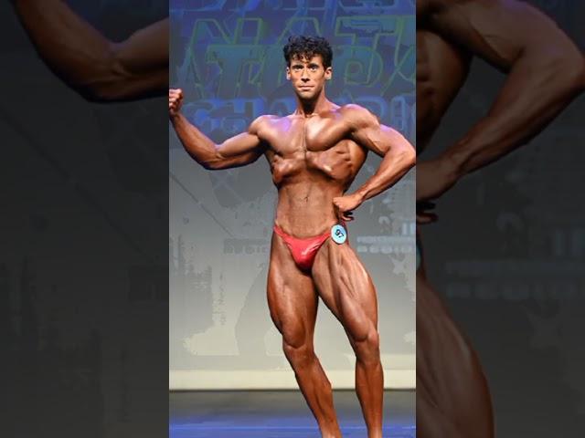 CPA BARRIE NATURAL CHAMPIONSHIPS - MATTHEW CAVE Classic Physique Overall Winner 