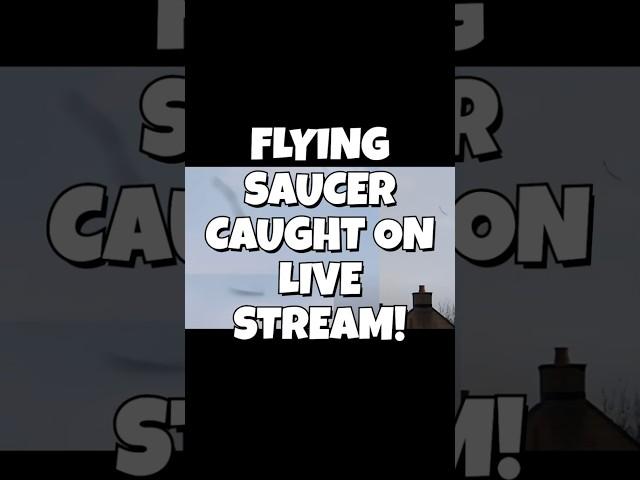 FLYING SAUCER CAPTURED DURING MOBILE LIVE STREAM! WILTSHIRE ENGLAND #uap #ufosky #omg #amazing #wow