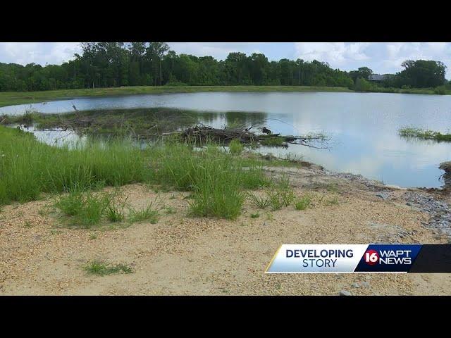 More body parts found in Flowood pond