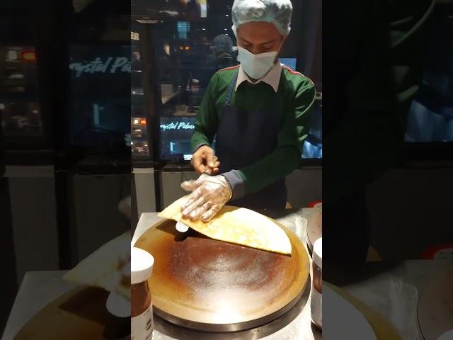 Nutella Banana Crepe at Unimart Foodcourt Gulshan 1 Dhaka #shorts