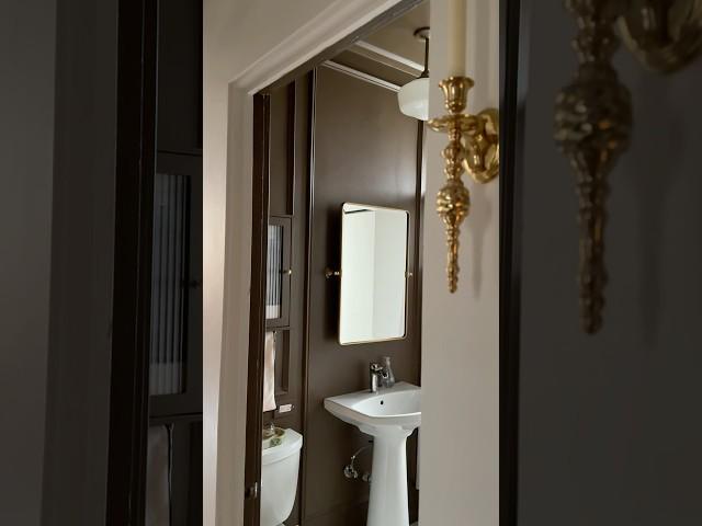 PART 3: No Demo Bathroom Makeover — moulding is the cat’s meow 