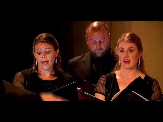 Miserere - MacMillan - Tenebrae conducted by Nigel Short