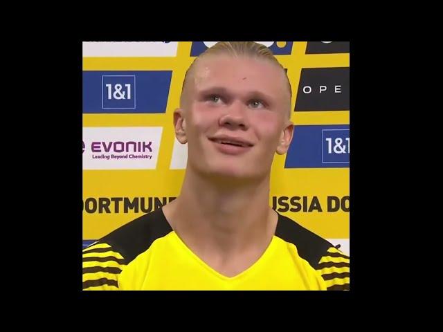 Erling..! Erliiiiing..! Fans Cheer "Erling" During His Interview | Haaland funny interview