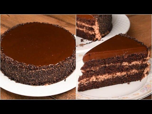 Torta al cioccolato: soffice e cremosa, ideale per ogni occasione!