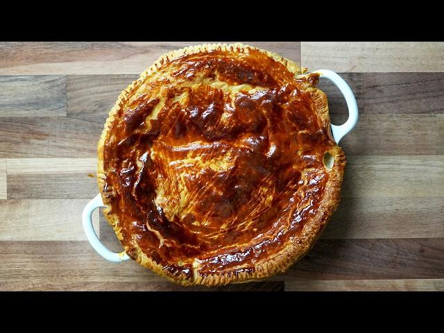 Chicken and Leek Pie with Coconut Cream – A Classic Comfort Dish with a Twist