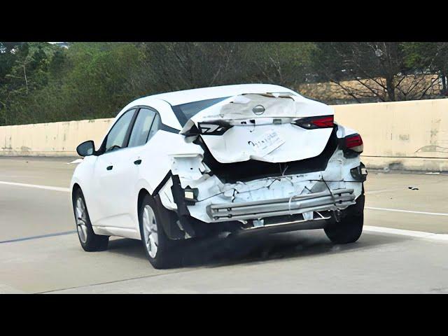 Idiots In Cars 327