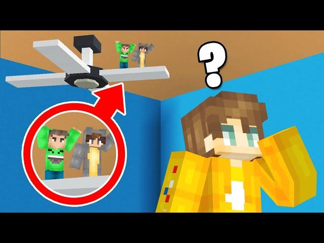 Hiding As TINY PLAYERS In CRAINER’S HOUSE! (Minecraft)