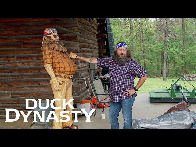 Duck Dynasty: Willie Gets a Statue Made of Himself