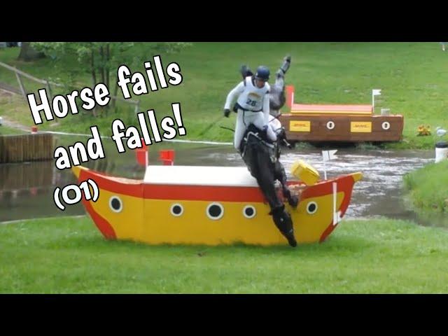 HORSE FAILS AND FALLS! (01)