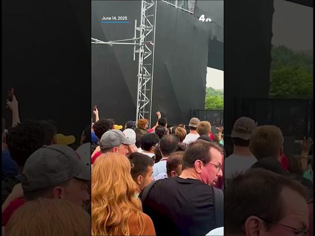 Crowds jam exits as DC military parade rolls on | NBC4 Washington