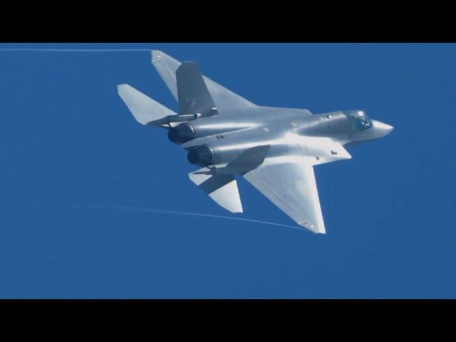 Flight demonstration of China's J-35