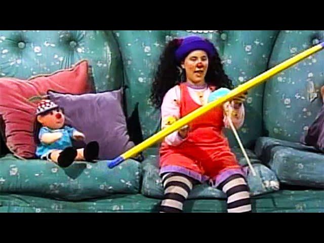 1-2-3 Dizzy Dizzy Me || The Big Comfy Couch