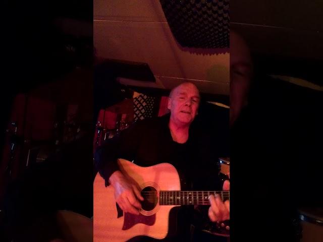 Ken Markham, Mum's Can't Help Falling IN Love