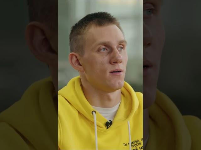 Пошёл в строймагазин, а попал в профессиональный паралимпийский спорт! // Андрей Бабинский #shorts