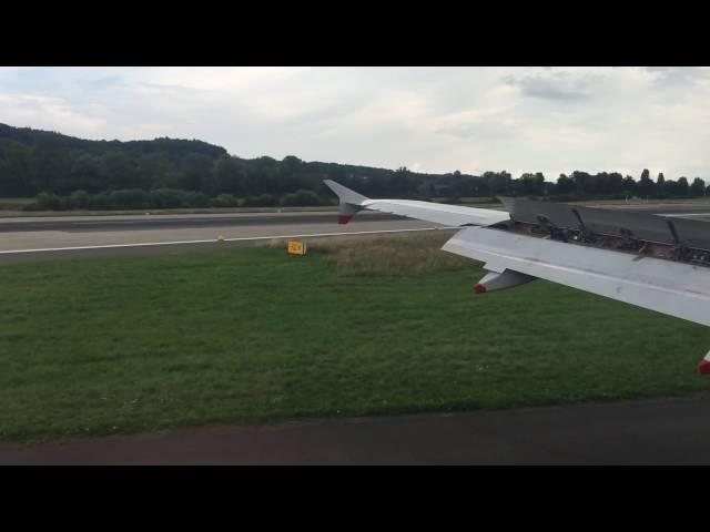 British airways Airbus A320 G-EUUY landing at Zurich