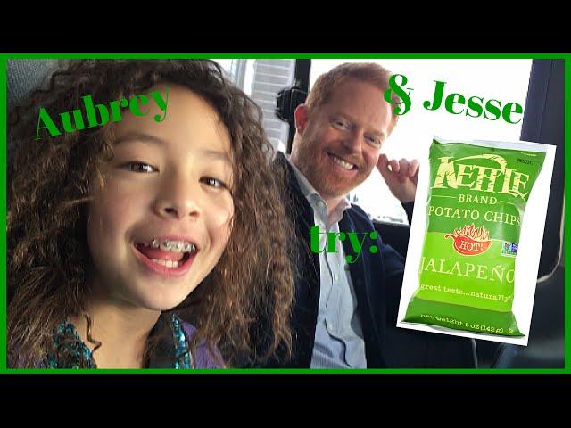 Jesse Tyler Ferguson & Aubrey Try Kettle Brand Jalapeño Potato Chips