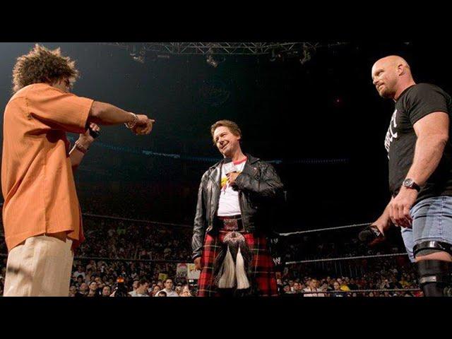 “Stone Cold” Steve Austin and Roddy Piper take down Carlito: WrestleMania 21