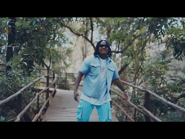 Dan Lu - Ukweche (Official Music Video)Directed by Athume