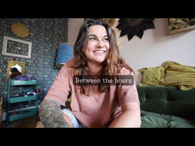 Between the hours at my office. | VLOG