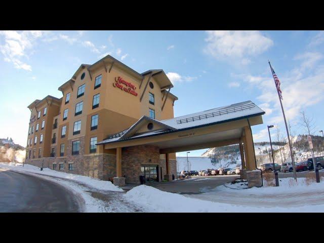 Hampton Inn & Suites Silverthorne Colorado Hotel Tour Hilton | Snowboard Traveler