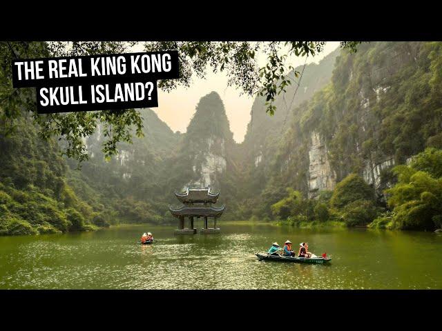 Trang An Boat Tour: Incredible caves and temples (FULL RIDE)