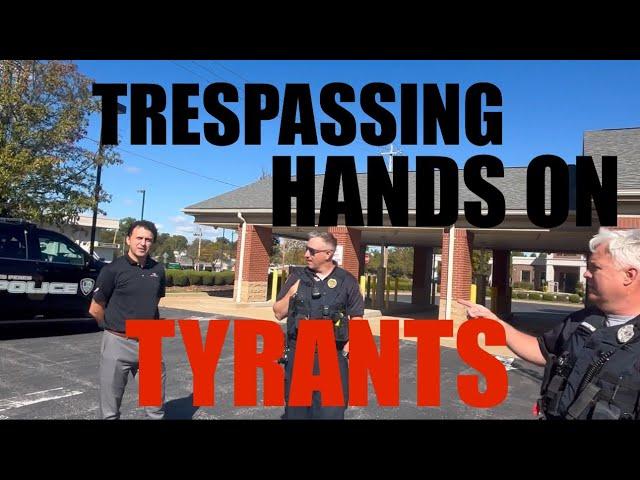 Worlds Dumbest Officer | First Amendment audit #FIRSTAMENDMENTRIGHTS #FIRSTVLOG