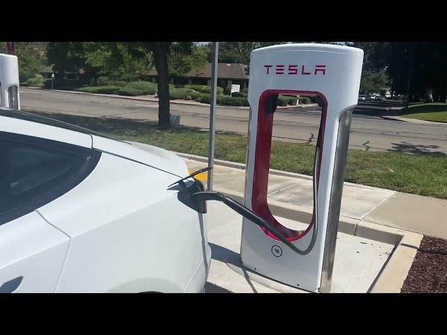 Quick How do I use a Tesla model 3? And a fast review