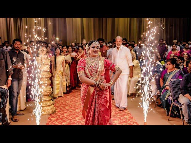 5 years of #mammattiyan #bridedance #viralbride #Akhila #brideentrydance #keralawedding #highlights