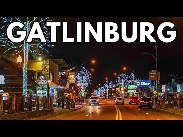 Gatlinburg 4K Walking Tour At Night | Sights & Sounds Of Christmas