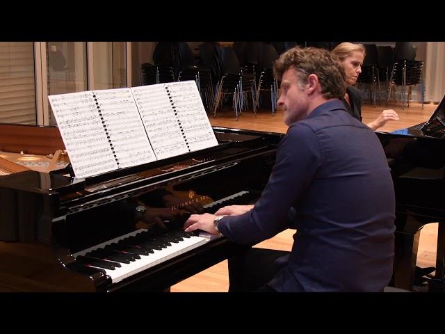 Munch Piano Duo: Rachmaninov Symphonic Dances for 2 Pianos, Op 45: I. Non Allegro
