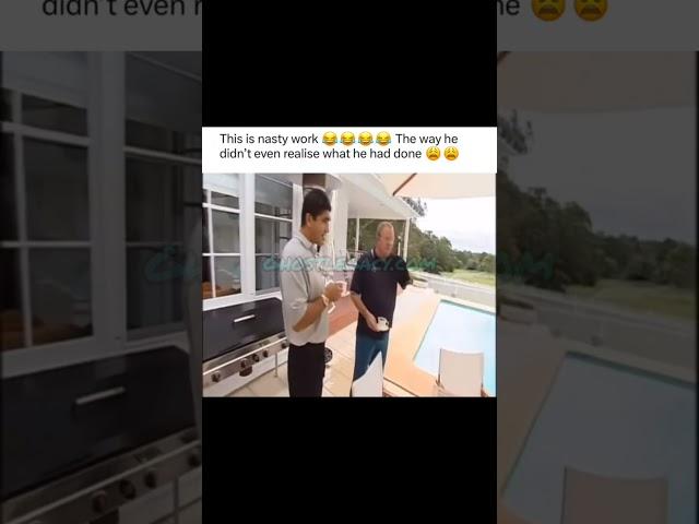 Omg that is so funny how you do that to a one armed man?