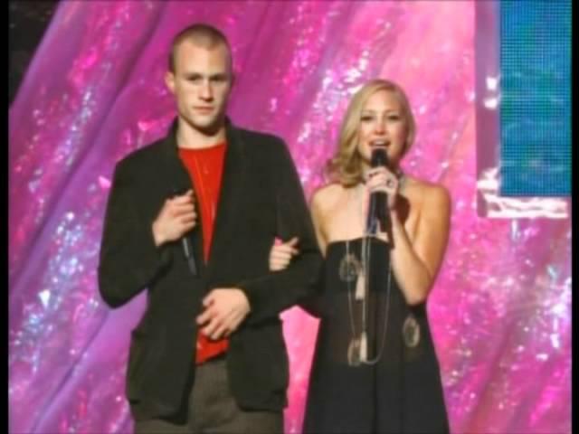 Heath Ledger on stage at 2002 VMAs