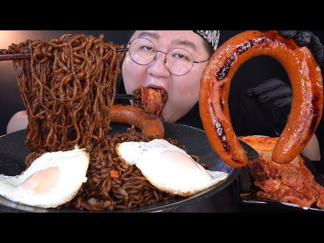 Korea Food ( Chapagetti ) Black Bean Noodles Kielbasa Sausage Mukbang
