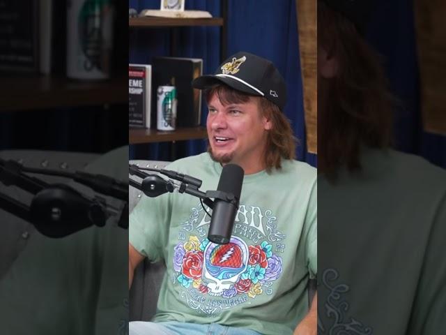 Theo Von and Andrew Santino talk about Andrew’s interview at trump rally#theovon#trump#comedy