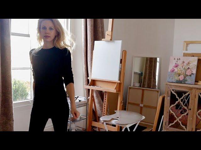 How to create a simple art studio at home