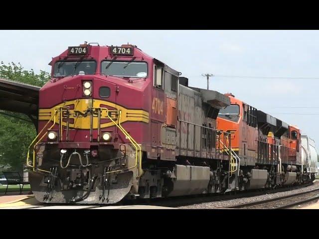 BNSF 4704 Leads Manifest Princeton, IL 5/21/24