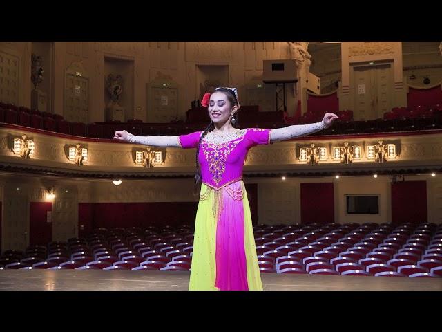 Traditional Uyghur Dance „Atush Senimi“