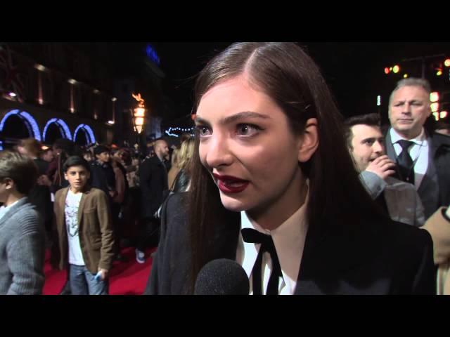 Lorde - Mockingjay Part 1 World Premiere