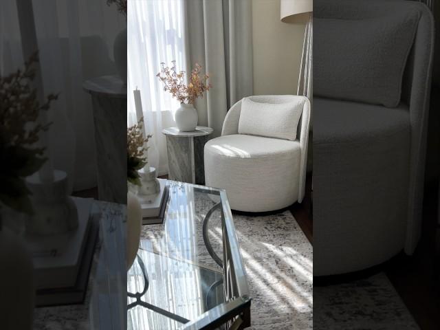 Cozy Corner Styling #accentchair #marbletable #homedecor