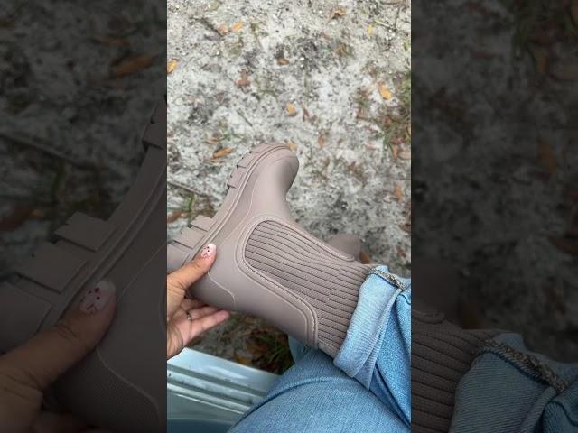 Stay Dry and Stylish! #fok #spotlightfinds #rainboots