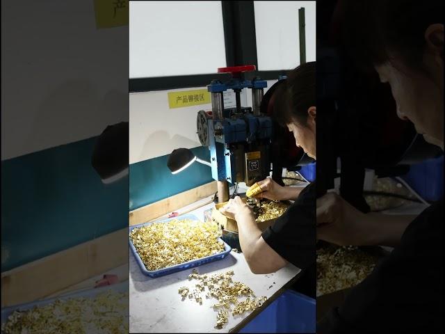 How Riveting Machines Assemble Brass Electrical Parts #machine #riveting