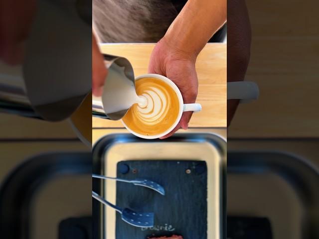 This is How you can make classic tulip latte art. #latteart #homebarista #latteasmr #coffee #cafe