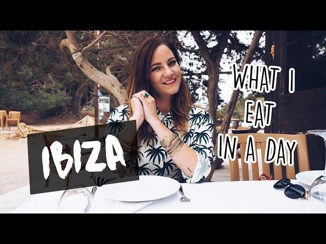 What I eat in a day on IBIZA // Your Little Black Book