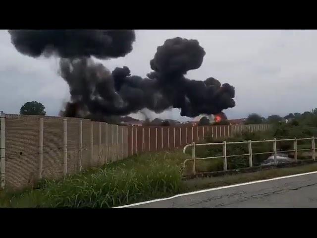 Italian aerobatic team Frecce Tricolori Aermacchi MB-339PAN plane crashed near Turin. pilot escaped