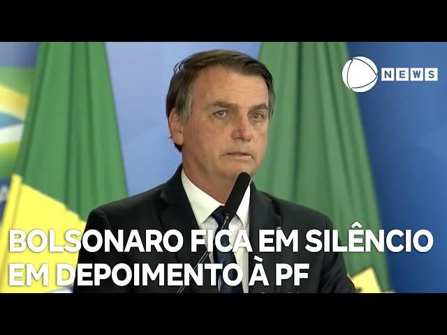 Bolsonaro fica em silêncio em depoimento à Polícia Federal