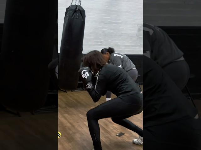 How to roll/weave in boxing  #fundamentals